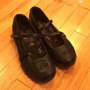 Skechers Size 7